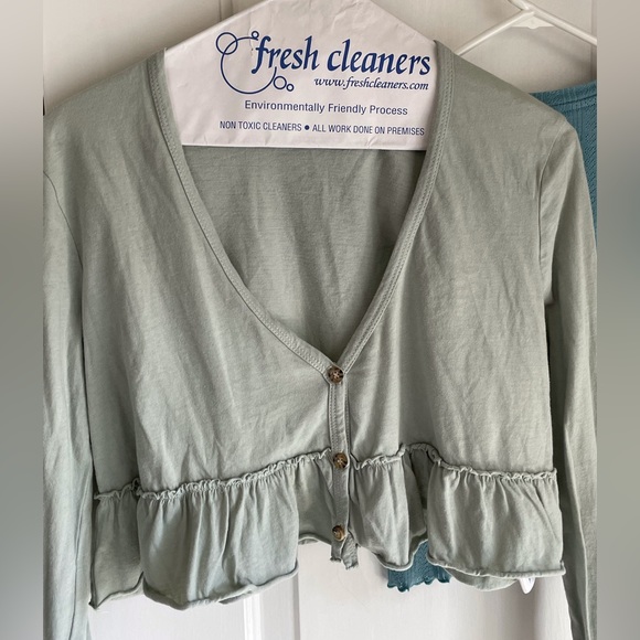 Urban Outfitters Duo - Picture 2 of 7